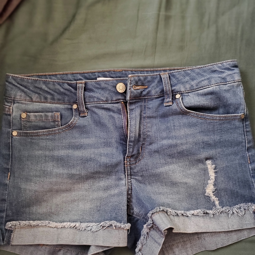 Distressed and Cuffed Celebrity Pink Shorts